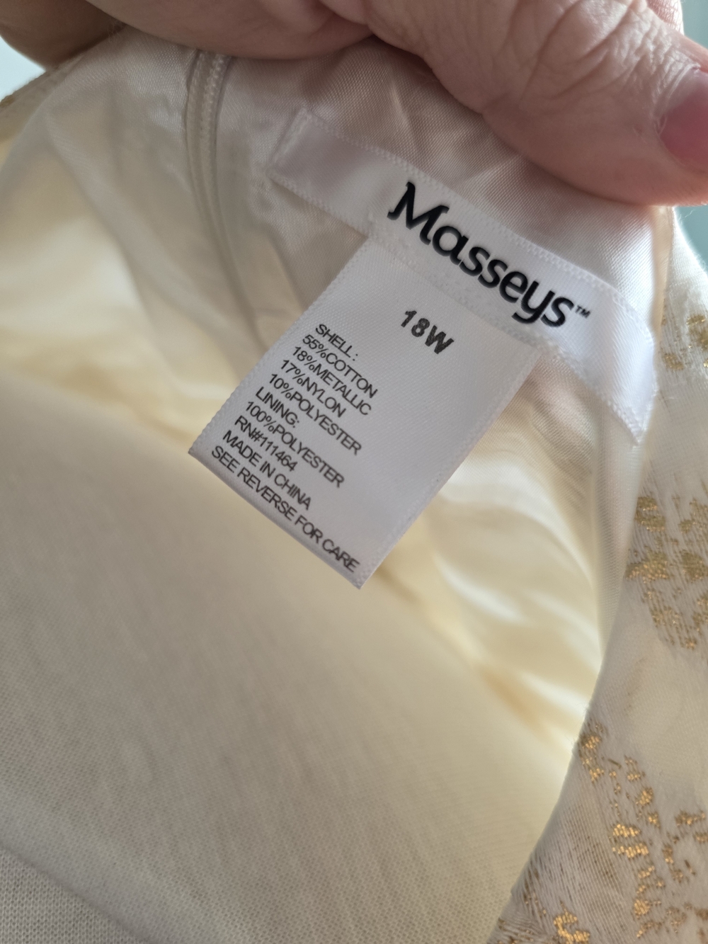 MASSEYS Sleeveless Metallic Brocade Shift Dress And Jacket in Cream and Gold - Picture 5 of 11